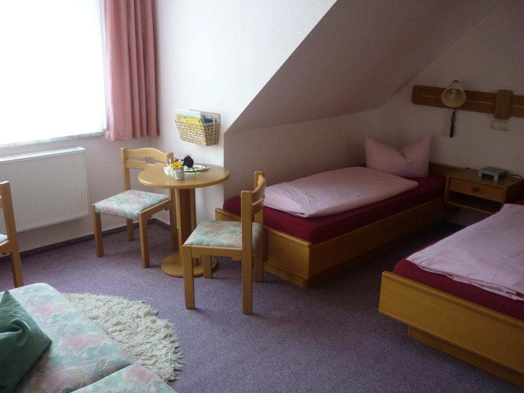 Hotel Burghof Oberweißbach Habitación foto
